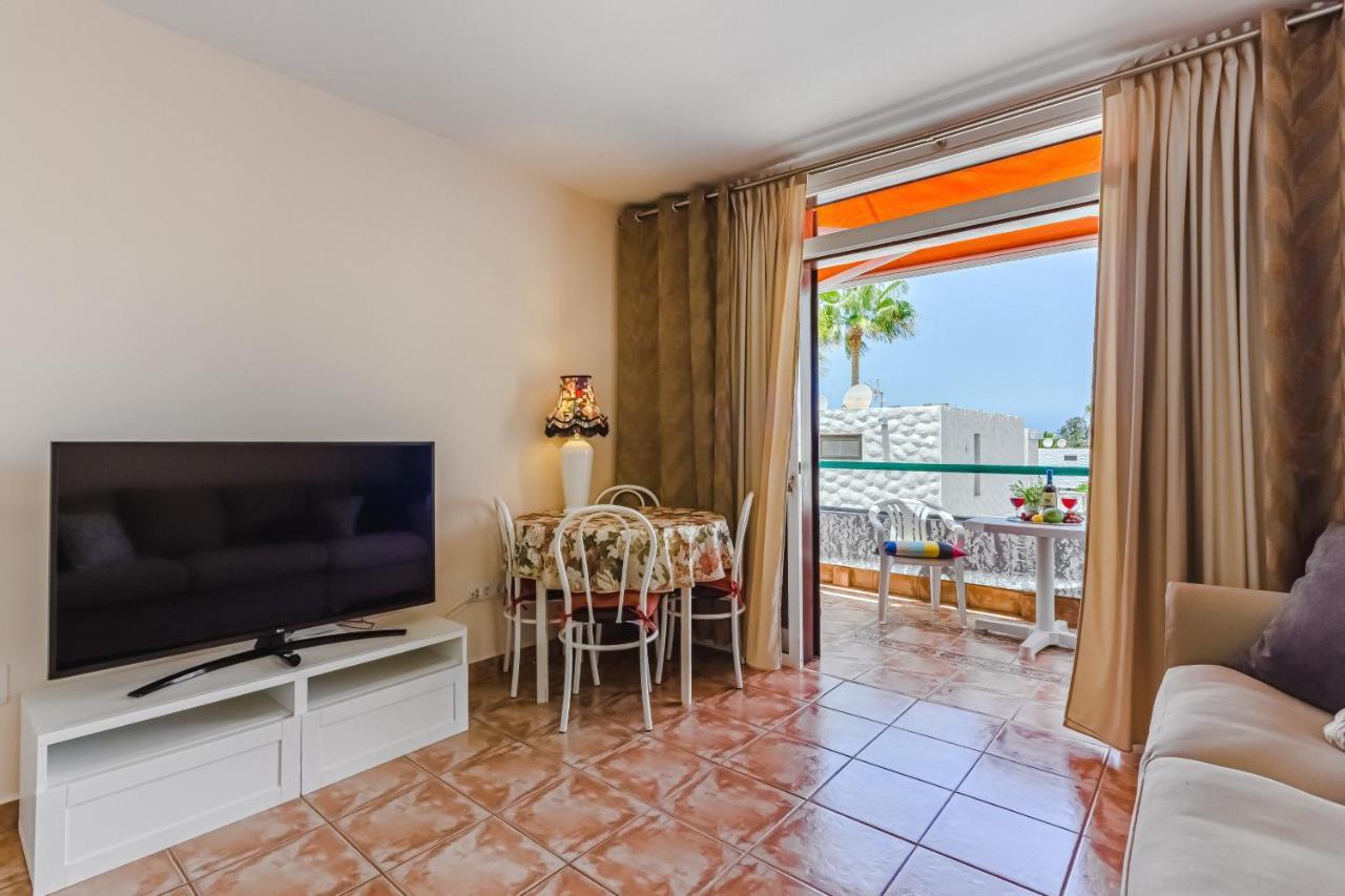 Apartment Apart America - 150 Meters From The Beach, Free Wi-Fi أرونا المظهر الخارجي الصورة